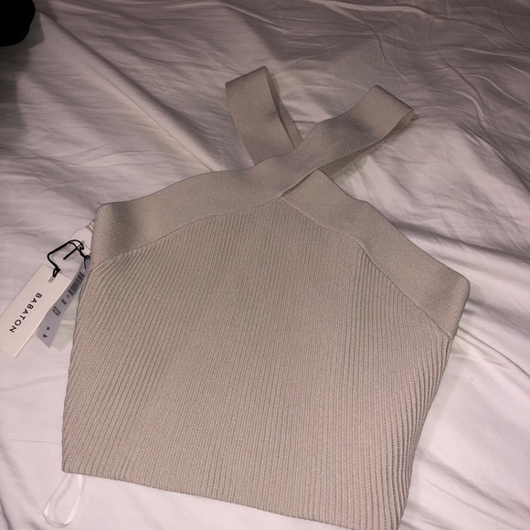 ✨ NEW Babaton Sculpt Knit Cross Tank aritzia - Picture 7 of 7